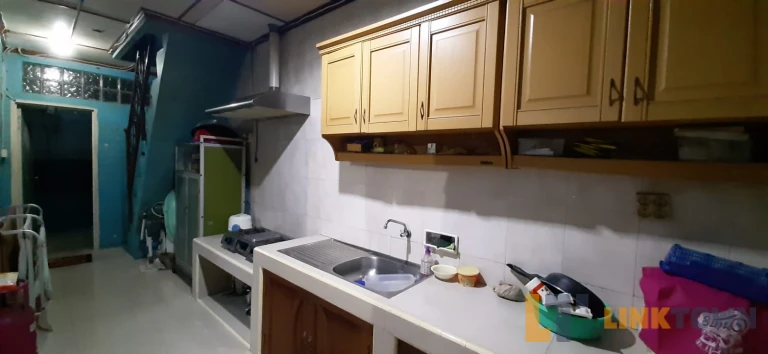 Linktown Menteng Jakarta Pusat